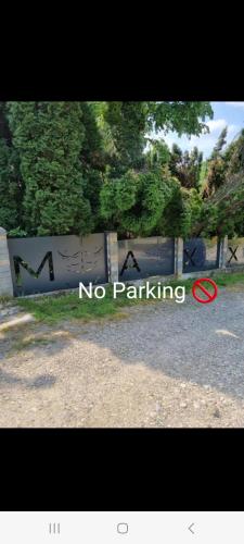 Φωτογραφία από το άλμπουμ του MAXX Lodge στο Μπακάου