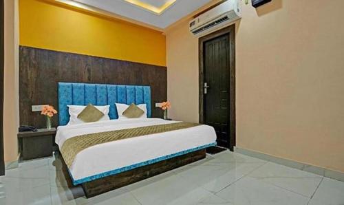 FabHotel Krishna I
