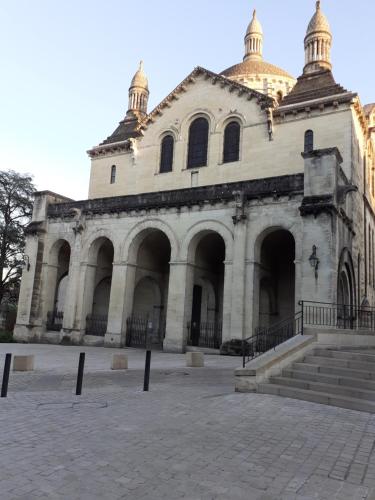 Gallery image of Le studio de la Clarté in Périgueux