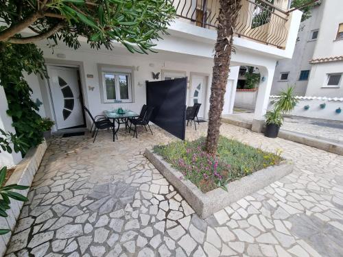 DIJANA Apartment with terrace