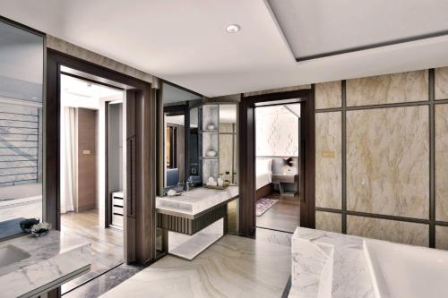 Posezení v ubytování JW Marriott Mumbai Sahar Airport