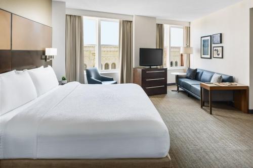 Residence Inn Atlanta Downtown Image