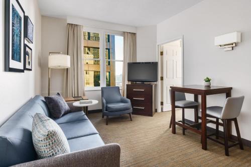 Residence Inn Atlanta Downtown Image