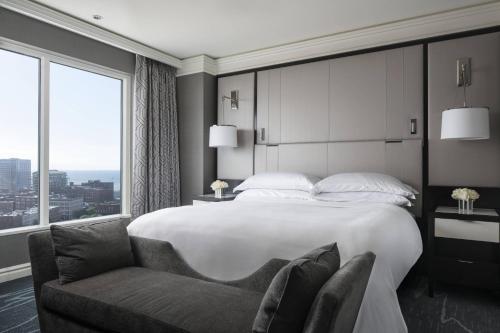 The Ritz-Carlton, Cleveland Image