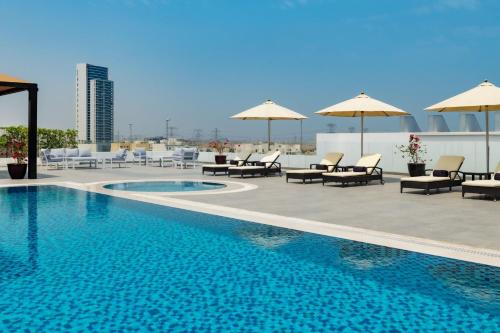 Four Points by Sheraton Production City, Dubai Image