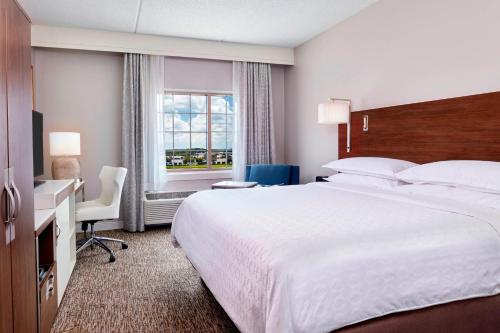Katil atau katil-katil dalam bilik di Sheraton Jacksonville Hotel