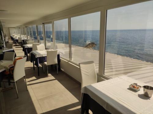 Gallery image of Hotel La Perla Del Capo in Ospedaletti