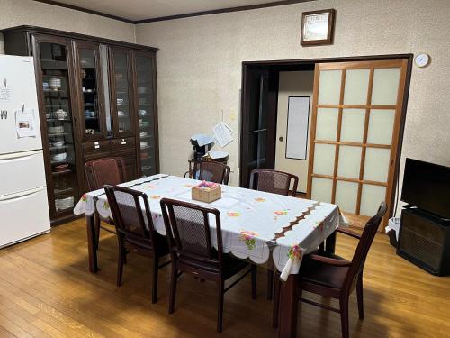 Coin salon dans l'établissement みんなのひみつきち YuToRi 遊人里