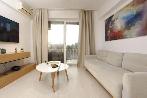 2 bedroom apartment with amazing view in city center