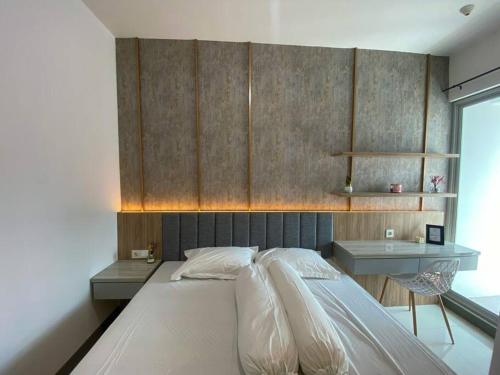 Postel nebo postele na pokoji v ubytování La Casa Familia at Anderson