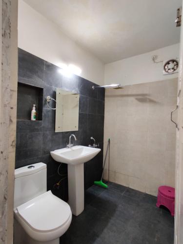 Koupelna v ubytování Mohraj home stay