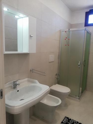 Ένα μπάνιο στο Casa Cinzia diamond 104