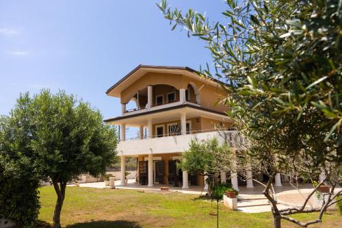 Фотография из галереи Hotel Villa Senator Mediterraneo в городе Тортора
