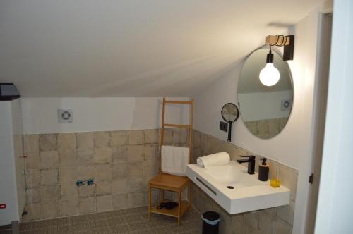 Ett badrum på Casa Rural Casamanín