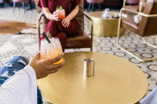 Hotel Adeline, Scottsdale, a Tribute Portfolio Hotelで提供されているドリンク