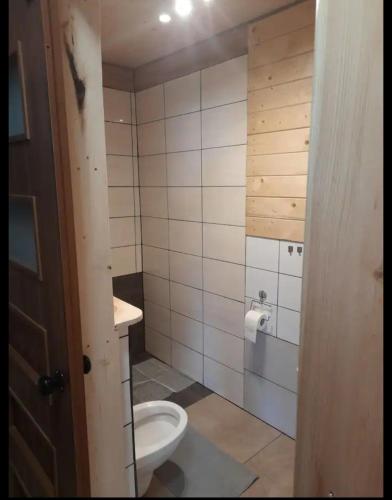 Ванная комната в Aprtamenty Pod Dobrym Aniołem - domek