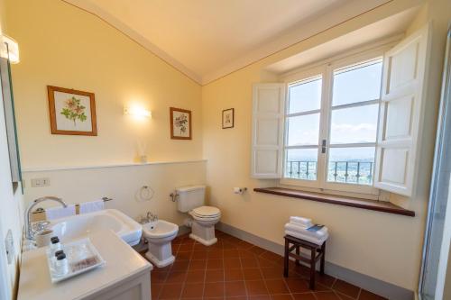 Ένα μπάνιο στο Relais Farinati - Adults Only