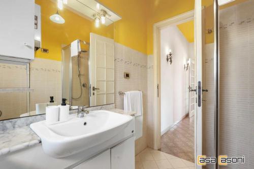 Ένα μπάνιο στο Essenza di Mare - Casa Vacanze