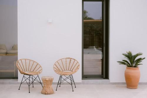 Φωτογραφία από το άλμπουμ του Lemon Hill Villa / Landmark Hosting στη Φοινικούντα