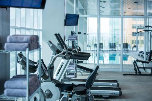 Salle ou équipements de sports de l'établissement Courtyard by Marriott Santiago Las Condes