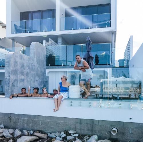 NEW! Dacha on Maggie No#2, Unrivaled Island Luxuryの宿泊客