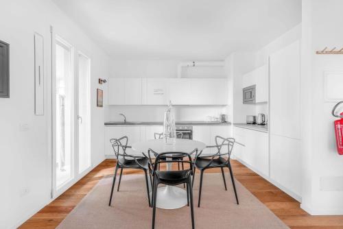 Modern with Terrace & Garage by NDP rent