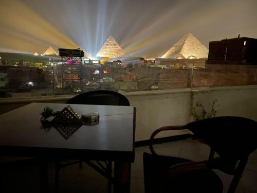 Fotografie z fotogalerie ubytování Eagles Pyramids View v Káhiře