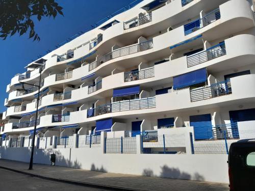 Apto. Gran Terraza Playa a 200mts. Ideal familias