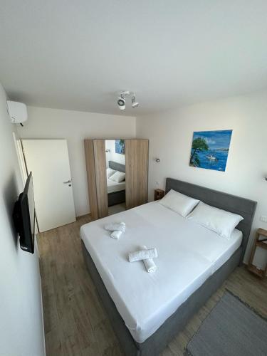 Second Home****, 2-bedroom apartment, Rogoznica