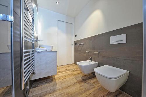 Un baño de Lux Domotic Apt-Chalet Dolomites