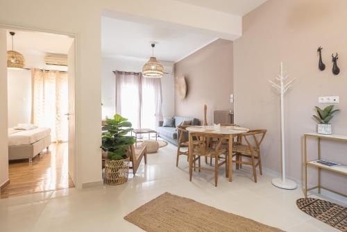 Nomad Pennie Home by CloudKeys