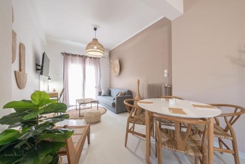 Nomad Pennie Home by CloudKeys