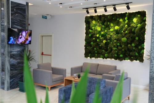 Μια τηλεόραση ή/και κέντρο ψυχαγωγίας στο ALMIRCAN HOTEL