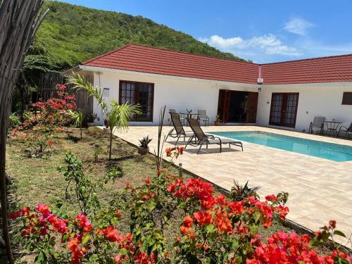 Hidden Treasure Villa Apt – Photos 3