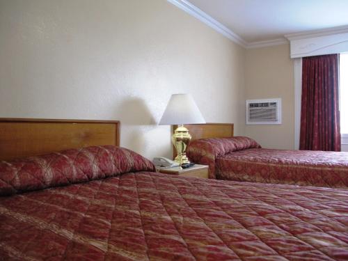 Cama o camas de una habitación en Merrill Field Inn