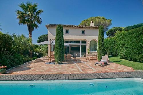 Les Cyprés du Sud Villa 10 personnes Piscine Golfe de Saint-Tropez Gassin