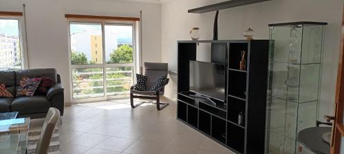 Gallery image of Residential apartment with 3 bedrooms, elevator, and plenty of natural light, close to Lisbon in Montijo