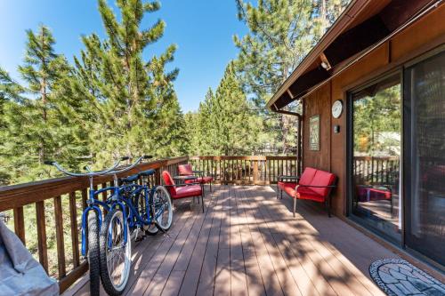 The Bear's Den Chalet – Photos 3