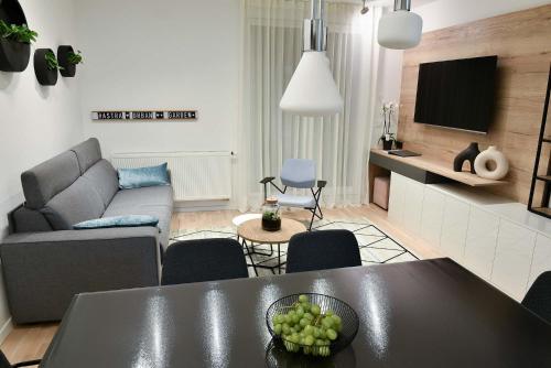Astra Urban Garden apartment, 2 garage parking spaces