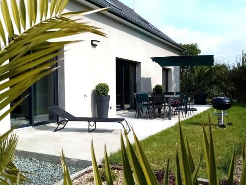 House in Brittany near St Michel Beach