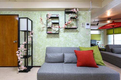 PREMIER suite Shinjuku Akebonobashi front