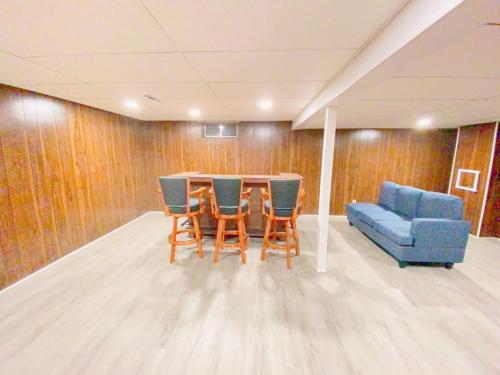 Gallery image of Express Gateway in Stevens Point in Stevens Point