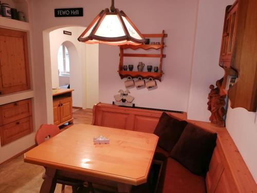 Gambar di galeri bagi Ferienwohnung Helli di Teisendorf