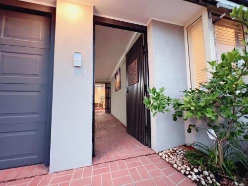 Ảnh trong thư viện ảnh của Patterson Lakes Charming 2 Bedroom House / VPL244 ở Patterson Lakes