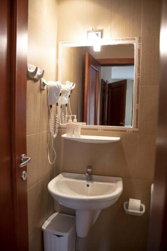 Koupelna v ubytování Mali Hotel Porat