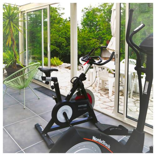 Fitness centrum a/nebo fitness zařízení v ubytování Le Gîte des Cimes