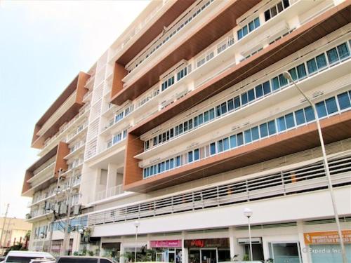 SK’s Crib – Fully Furnished Condo @ Primavera Apts