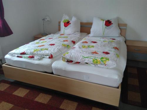 Postel nebo postele na pokoji v ubytování Ferienwohnung Am Himmel
