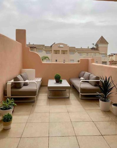 APARTAMENTO EXCLUSIVO PARA FAMILIAS