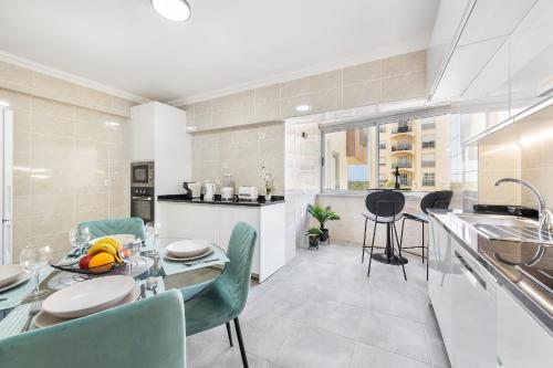 Ria Mar Deluxe - City Center @Homesbyfc